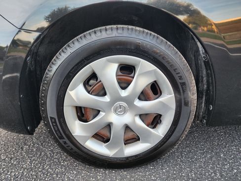 Used 2018 MAZDA MAZDA3 Sport FWD image 35