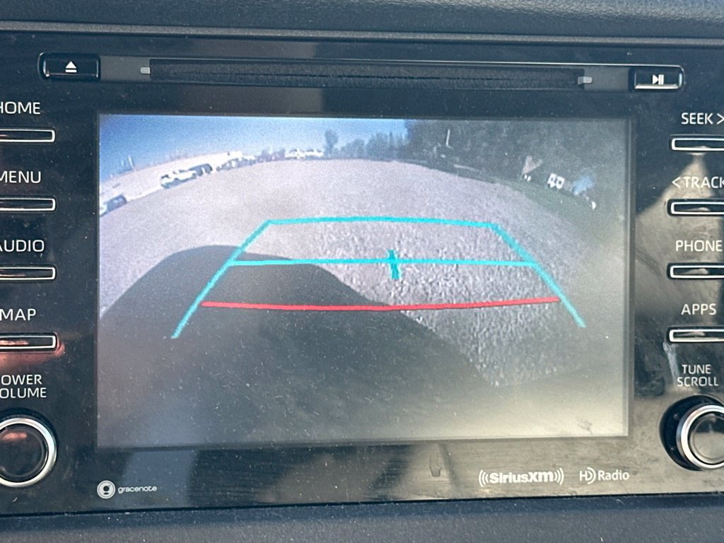 Used 2018 Toyota Sienna XLE w/ XLE Navigation Package FWD image 24