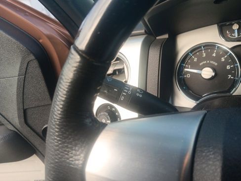 Used 2012 Ford F150 Platinum image 37