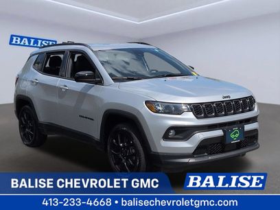 Used 2025 Jeep Compass Latitude w/ Convenience Group