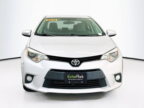 Used 2014 Toyota Corolla LE image 2