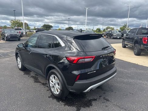 Certified 2023 Ford Escape Active w/ Tech Pack #2 image 9