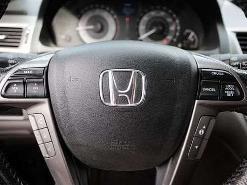 Used 2015 Honda Odyssey Touring Elite image 38