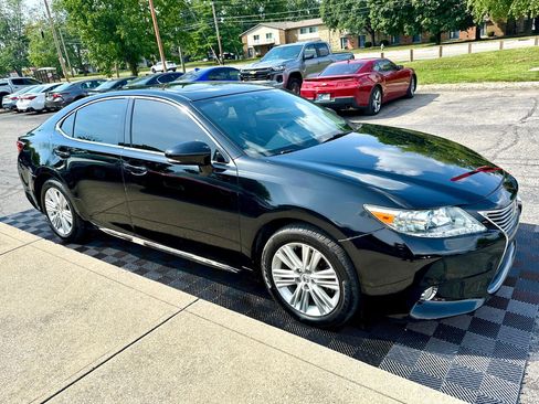 Used 2015 Lexus ES 350 image 2