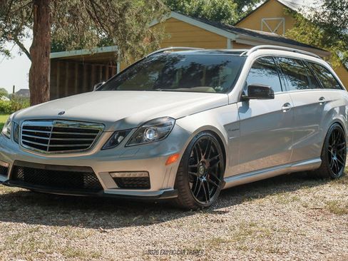 Used 2012 Mercedes-Benz E 63 AMG Wagon image 14
