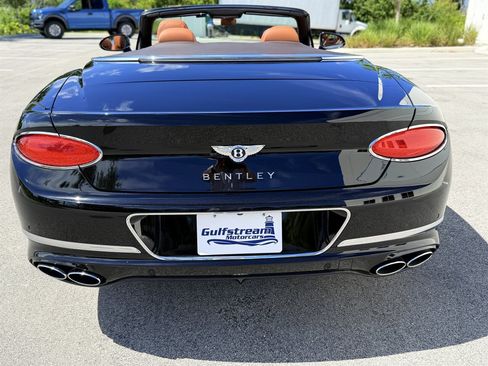 Used 2024 Bentley Continental GT V8 AWD/4WD image 22