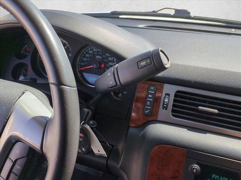 Used 2013 Chevrolet Tahoe LT w/ Luxury Package image 15