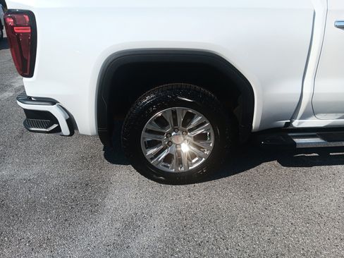 Used 2022 GMC Sierra 1500 Denali AWD/4WD image 6