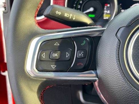 Used 2023 Jeep Wrangler Unlimited Rubicon 4xe image 29