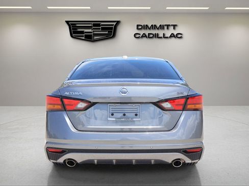 Used 2020 Nissan Altima 2.5 SR FWD image 4