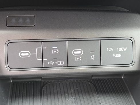 New 2026 Hyundai Kona Limited AWD/4WD image 10