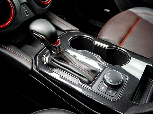 Used 2025 Chevrolet Blazer RS image 25