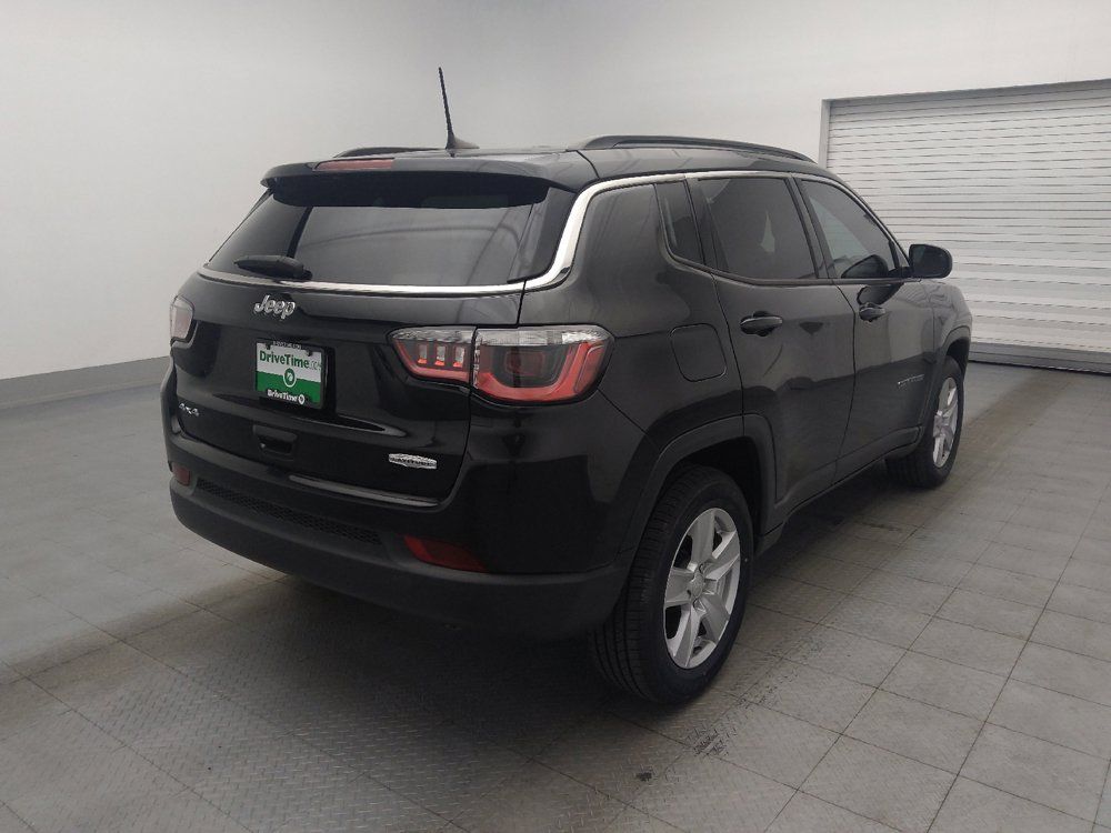 Used 2022 Jeep Compass Latitude AWD/4WD image 9