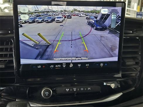 Used 2024 Ford Transit 350 XLT image 17