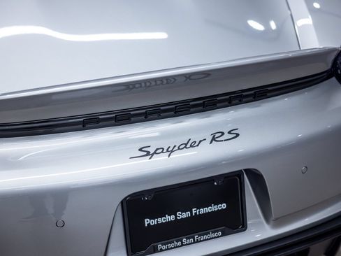 Certified 2025 Porsche 718 Boxster Spyder RS RWD image 24