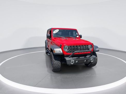 Used 2024 Jeep Wrangler Unlimited Sport AWD/4WD image 3