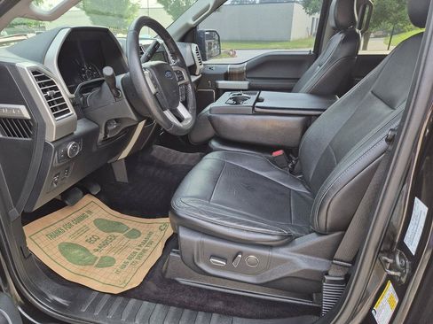 Used 2016 Ford F150 Lariat AWD/4WD image 13