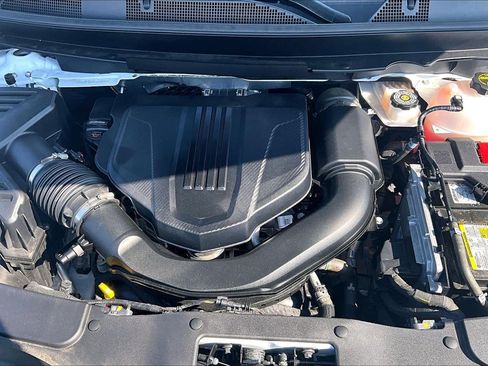 Used 2025 GMC Acadia Elevation FWD image 10