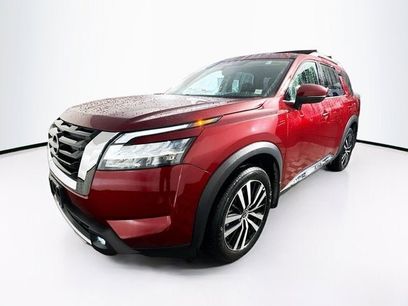 Certified 2024 Nissan Pathfinder Platinum