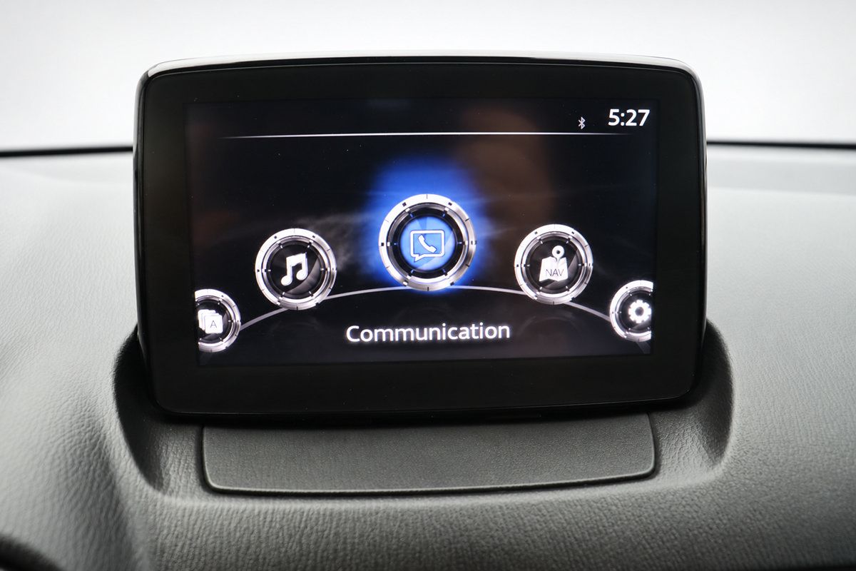 Used 2020 Toyota Yaris XLE FWD image 33