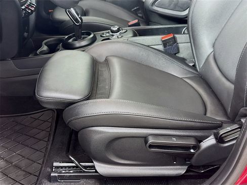 Certified 2024 MINI Cooper Countryman S w/ Storage Package image 18