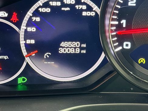 Certified 2021 Porsche Panamera 4S image 40