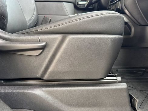 Used 2021 Chevrolet Silverado 1500 LT Trail Boss w/ Convenience Package II image 28