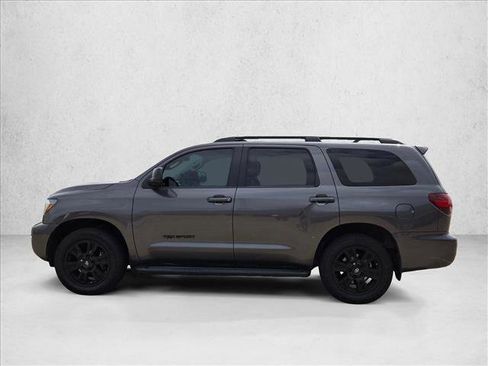 Used 2022 Toyota Sequoia TRD Sport RWD image 5