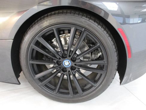 Used 2019 BMW i8 Roadster image 9