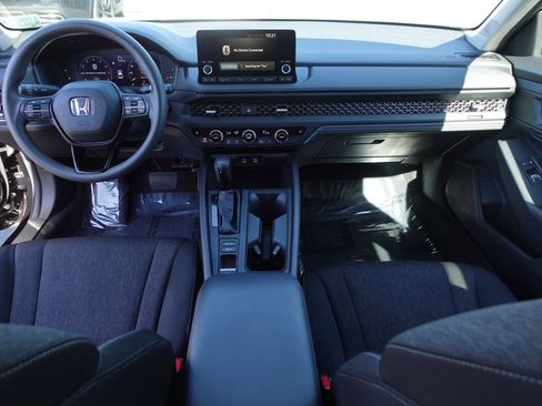 Used 2023 Honda Accord EX image 25