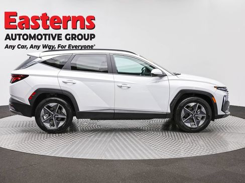 Used 2026 Hyundai Tucson SEL FWD image 4