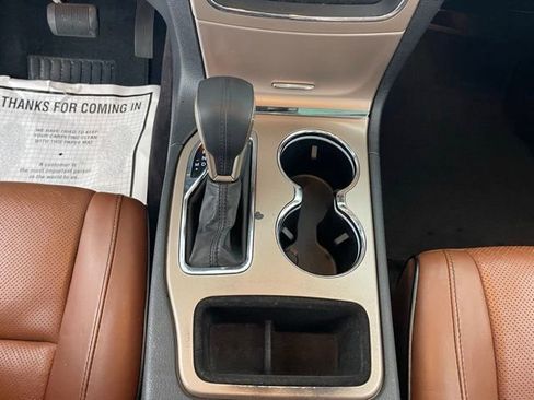 Used 2016 Jeep Grand Cherokee Summit RWD image 41