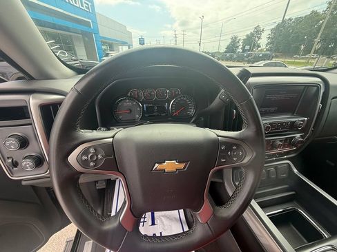 Used 2018 Chevrolet Silverado 1500 LT w/ All Star Edition AWD/4WD image 10
