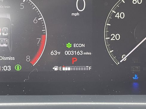 Used 2024 Honda HR-V EX-L image 8