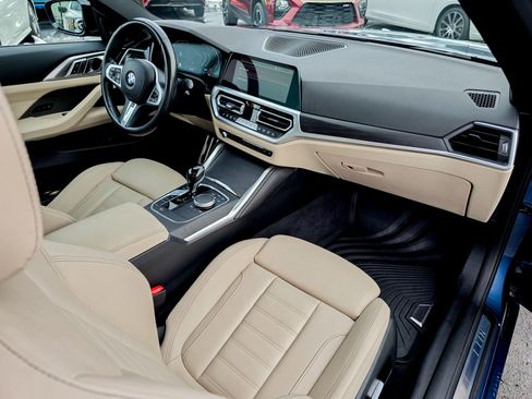 Used 2022 BMW 430i xDrive Coupe w/ M Sport Package image 19