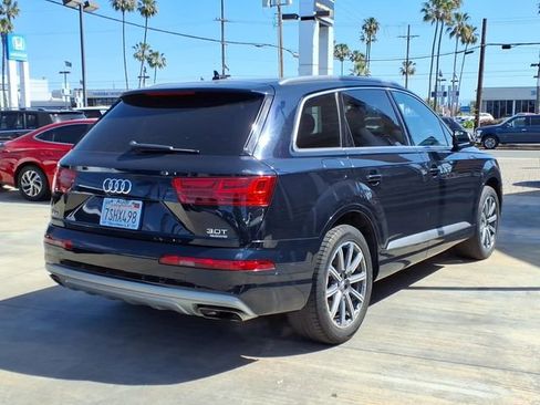 Used 2017 Audi Q7 3.0T Premium Plus image 3