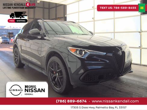 Used 2019 Alfa Romeo Stelvio Base w/ Nero Edizione image 4