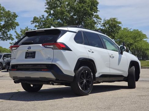 Used 2023 Toyota RAV4 SE w/ Convenience Package AWD/4WD image 15