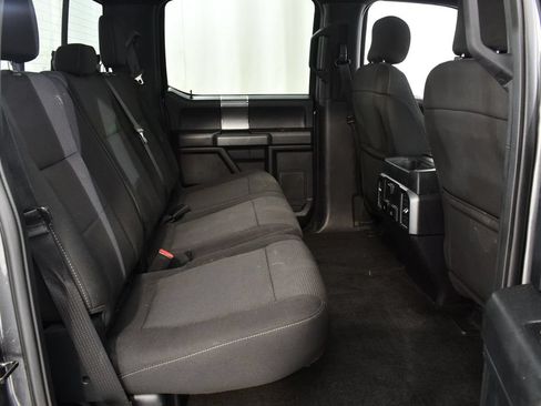 Used 2017 Ford F150 XLT w/ Equipment Group 302A Luxury AWD/4WD image 19