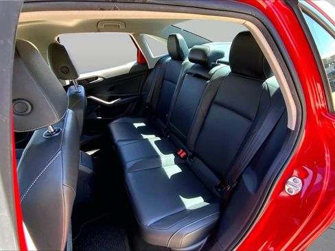 Used 2019 Volkswagen Jetta SE FWD image 19