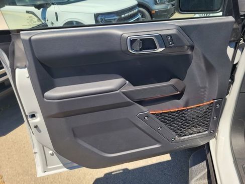 New 2026 Ford Bronco Raptor w/ Interior Carbon Fiber Pack AWD/4WD image 8