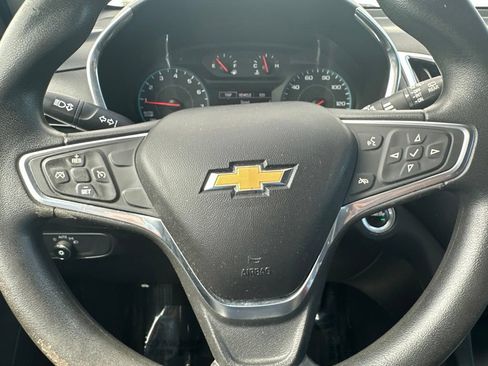 Used 2018 Chevrolet Equinox LT AWD/4WD image 38