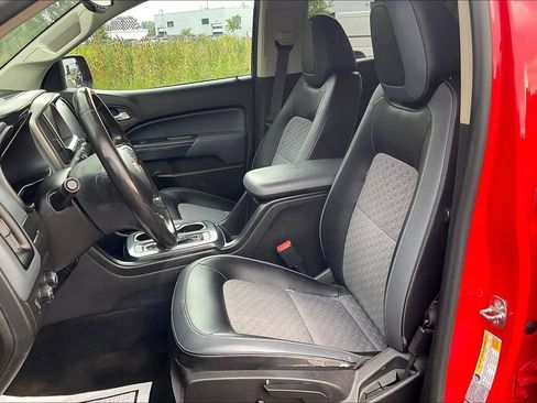 Used 2015 Chevrolet Colorado Z71 AWD/4WD image 23