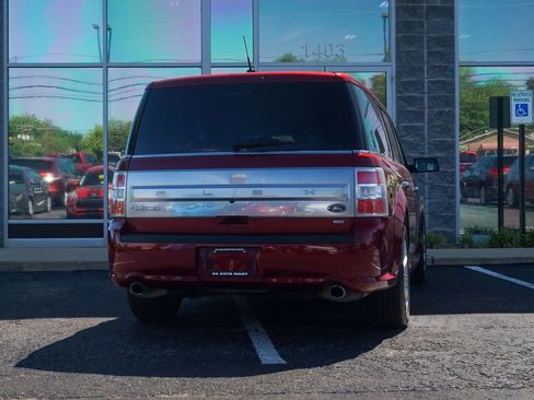 Used 2018 Ford Flex Limited AWD/4WD image 3