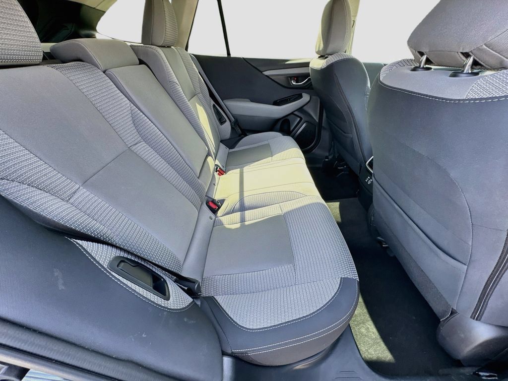 Certified 2023 Subaru Outback Premium AWD/4WD image 31