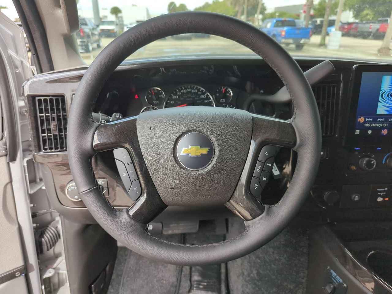 New 2026 Chevrolet Express 2500 Extended w/ Driver Convenience Package RWD image 11