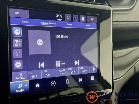 Used 2023 Jeep Grand Cherokee Laredo AWD/4WD image 18