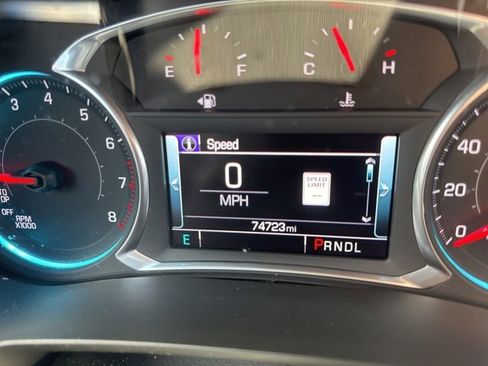 Used 2018 Chevrolet Traverse LT image 21