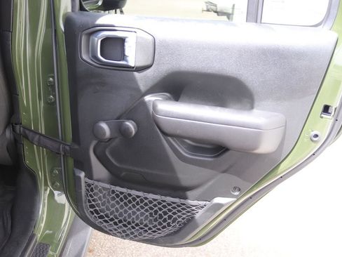 Used 2021 Jeep Wrangler Unlimited Sport AWD/4WD image 17