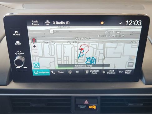 Used 2025 Honda Pilot Touring image 5